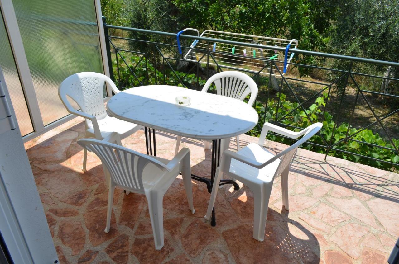 Silvia Aparthotel Parga Exteriör bild