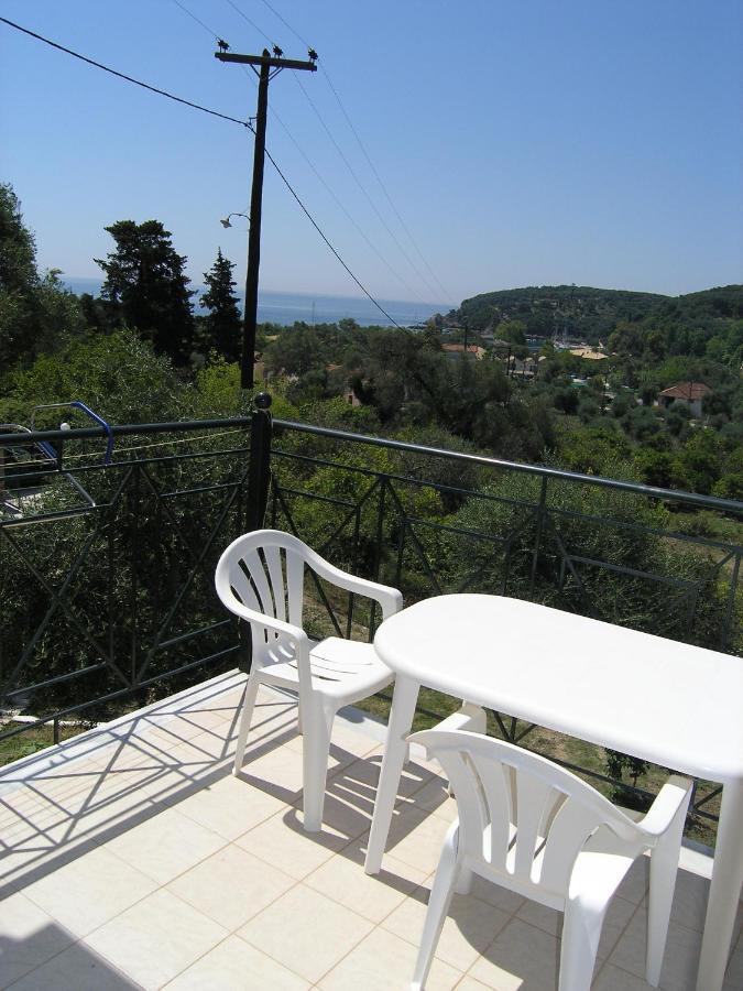 Silvia Aparthotel Parga Exteriör bild