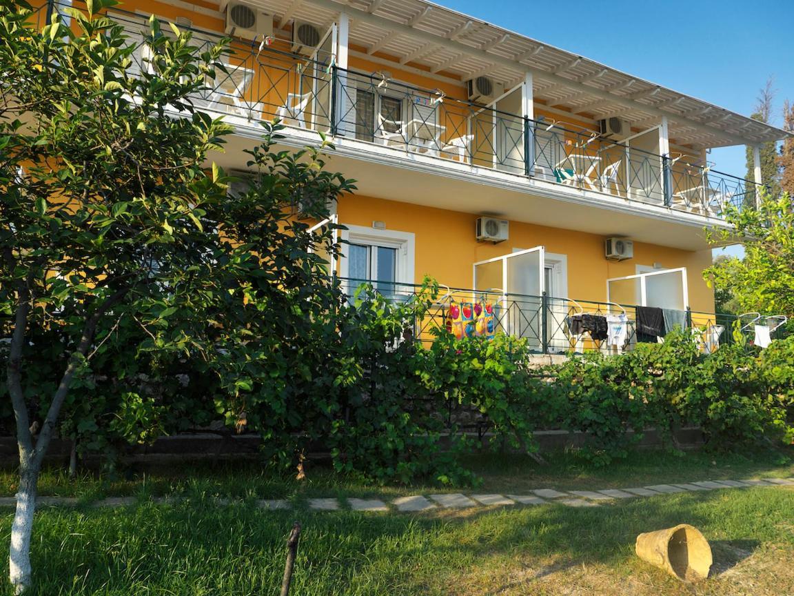 Silvia Aparthotel Parga Exteriör bild