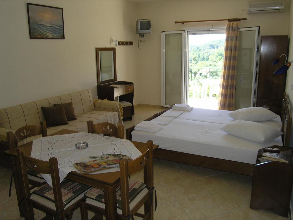 Silvia Aparthotel Parga Exteriör bild